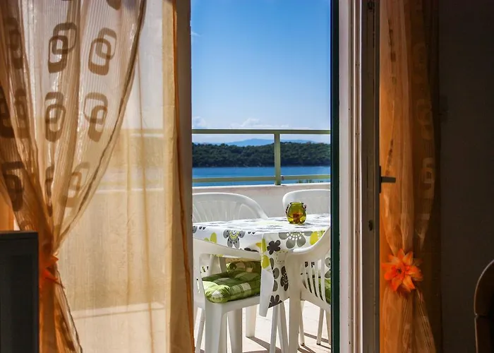 Artemisia 1 تروغير