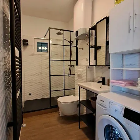 Artemisia 1 شقة *