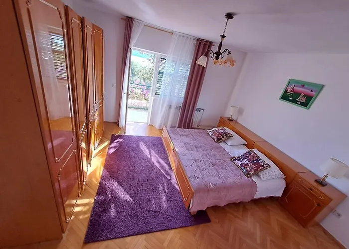 Appartement Artemisia 1 *